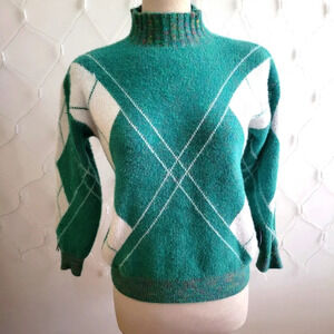On Blue Argyle Sweater / Pullover / Green & White / S-M